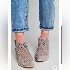 New Jeffrey Campbell Taggart Suede Cutout Booties